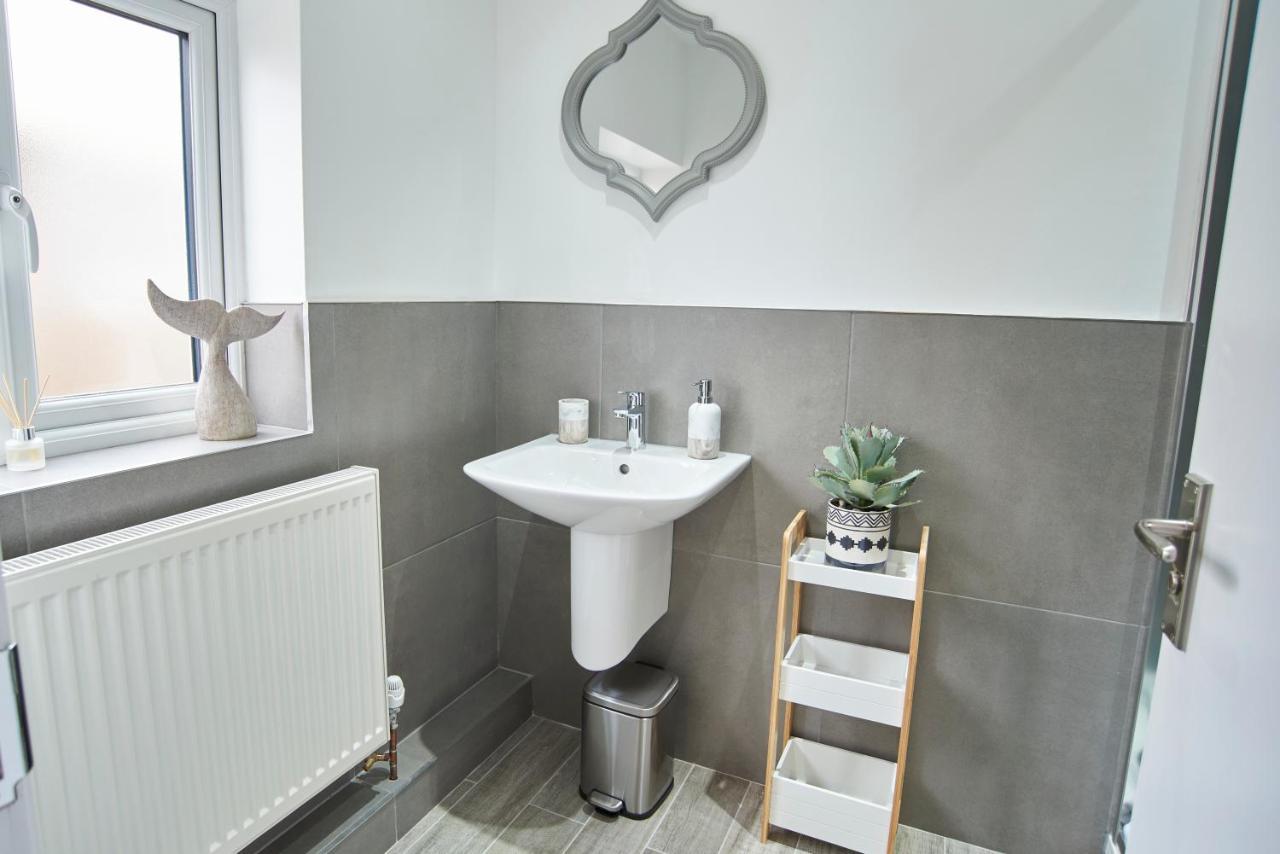 Doctors Lane Stylish 3 Bedroom Family House With Parking Melton Mowbray Eksteriør billede
